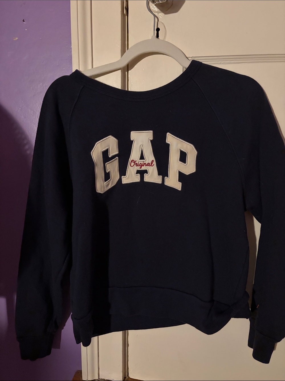 Navy blue gap crewneck